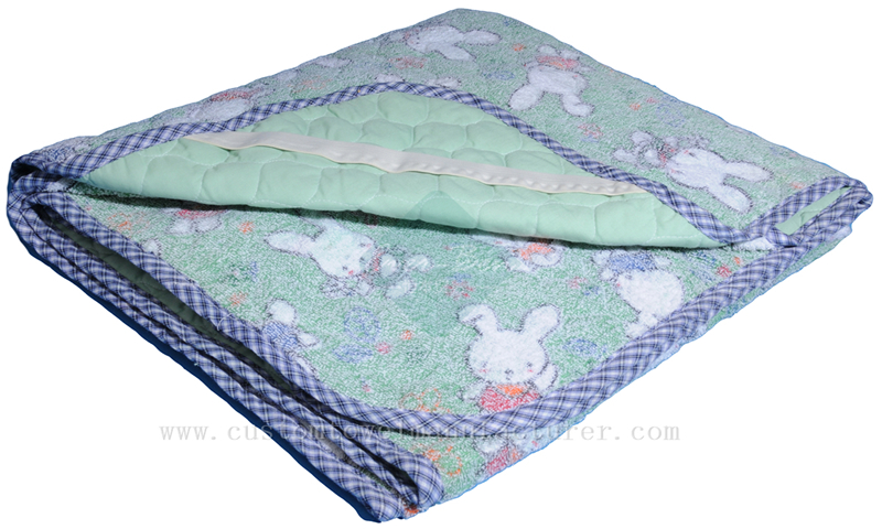 China Custom Printing Yarn Dyed Cotton Face Towels Factory Bulk Infant Towel Cloth Supplier for Germany Eureope